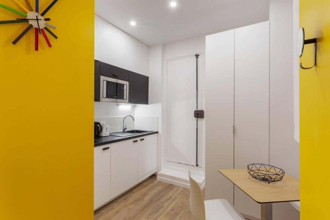 Chic Saint-Germain-Des-Pres Studio For 4 - Prime Location ปารีส ภายนอก รูปภาพ