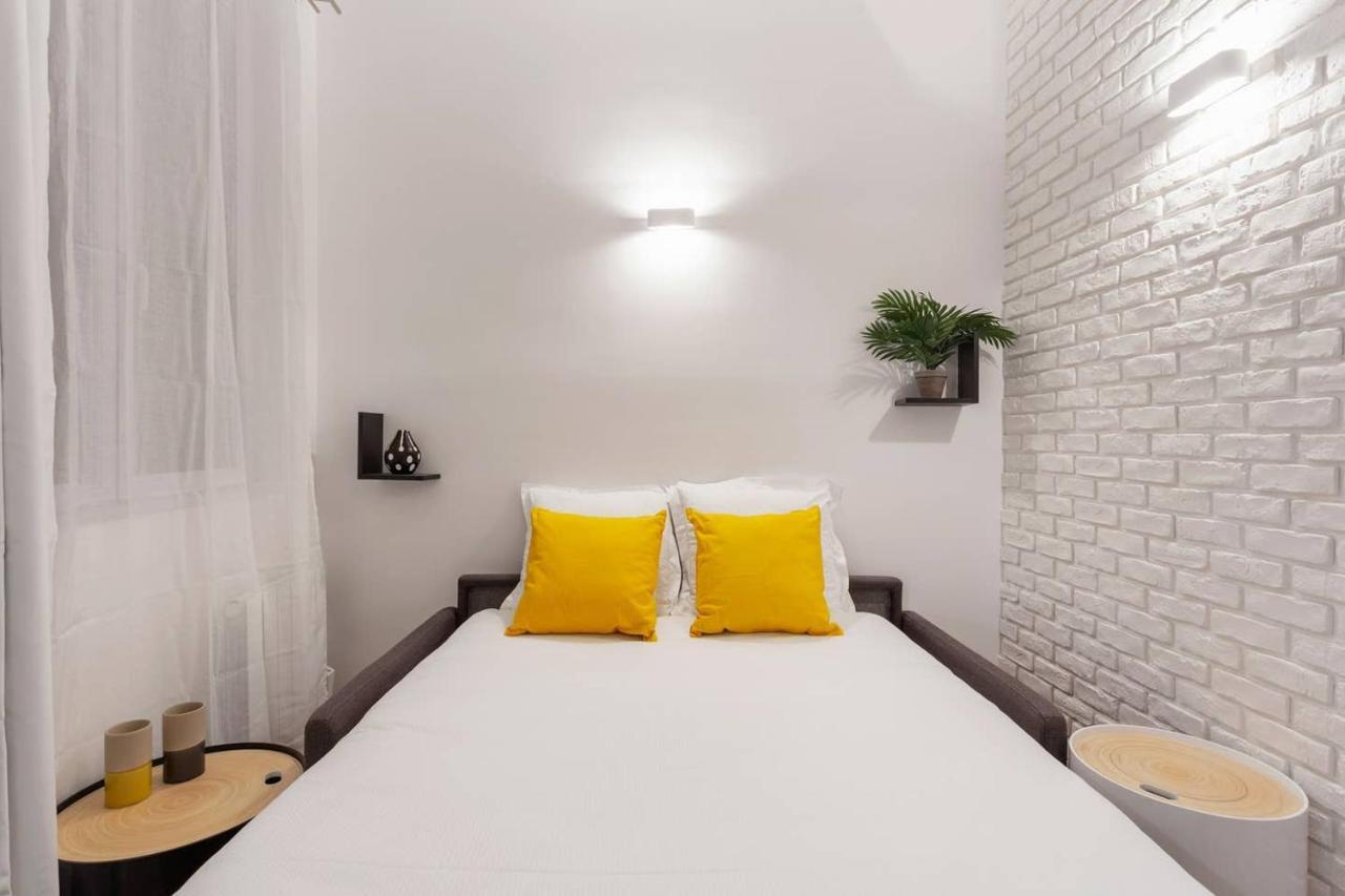 Chic Saint-Germain-Des-Pres Studio For 4 - Prime Location ปารีส ภายนอก รูปภาพ